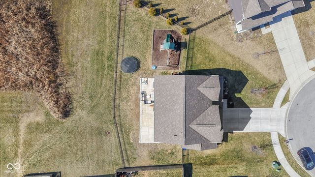 6905 W Wintergreen Court, Mccordsville, IN 46055