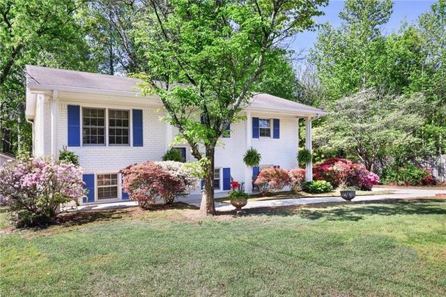 1995 Calvary Hill Court SW, Marietta, GA 30008