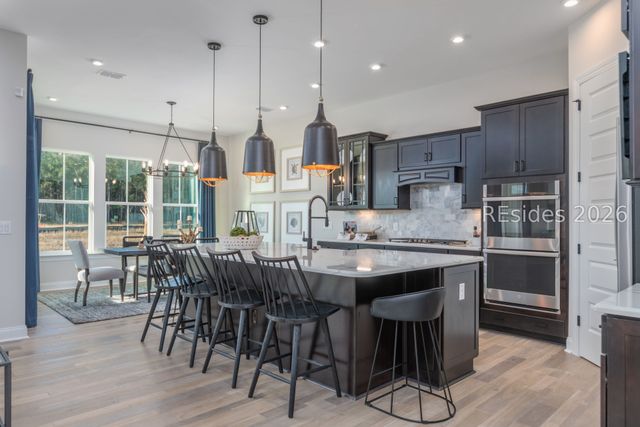 10 Knotty Pine Dr, Bluffton, SC 29909