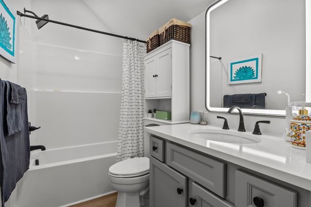 1220 Bald Eagle Dr & 1222 Bald Eagle Dr, Kingston Springs, TN 37082