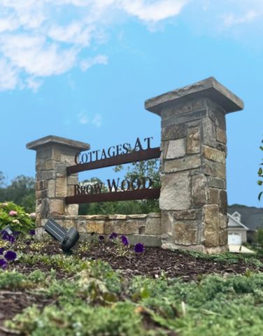 92-G Founding Way 25, Lookout Mountain, GA 30750
