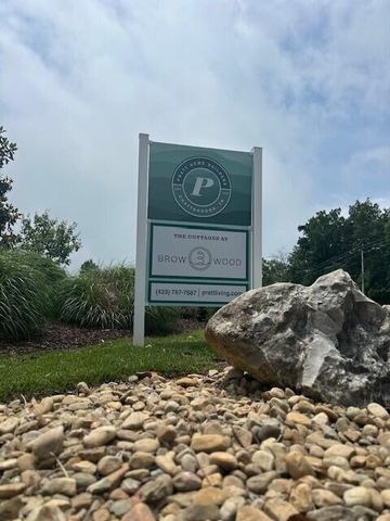 92-G Founding Way 25, Lookout Mountain, GA 30750