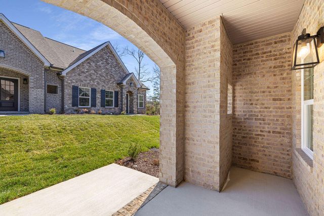 92-G Founding Way 25, Lookout Mountain, GA 30750