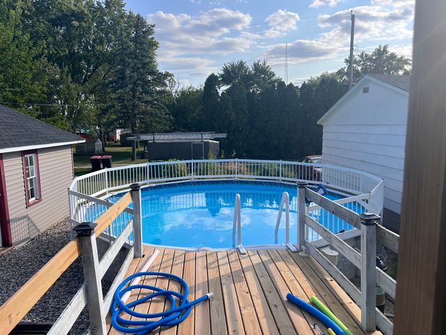 132 W FRANKLIN Street W, Paxton, IL 60957