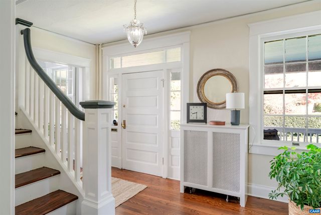 1826 WAYSIDE PL, Charlottesville, VA 22903