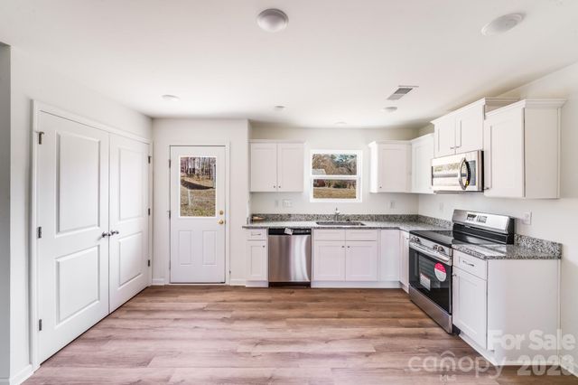 337 Buckelew Street, Lancaster, SC 29720