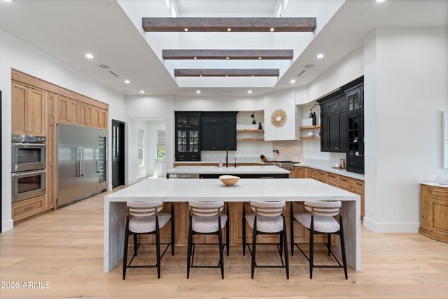 8530 E NIGHTINGALE STAR Drive, Scottsdale, AZ 85266
