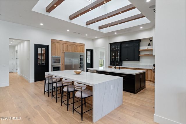 8530 E NIGHTINGALE STAR Drive, Scottsdale, AZ 85266