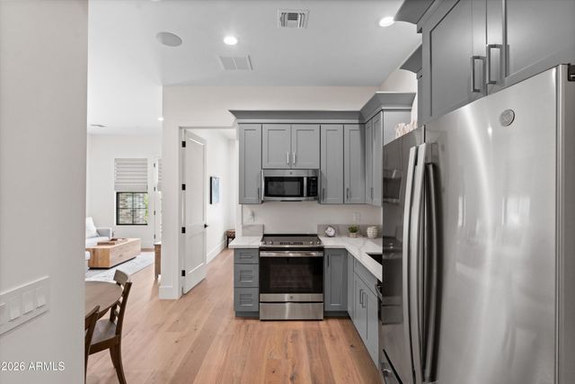 8530 E NIGHTINGALE STAR Drive, Scottsdale, AZ 85266