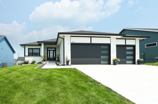 5519 164th Street, Urbandale, IA 50323