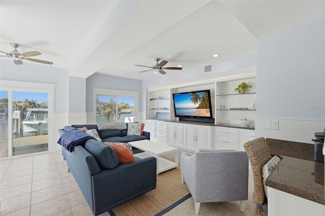 2822 W VINA DEL MAR BOULEVARD, St Pete Beach, FL 33706