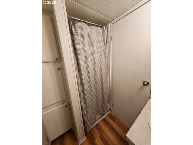 2804 Se COURTNEY Ave 12, Milwaukie, OR 97222