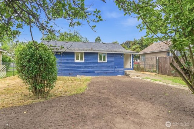 1116 9th Avenue, Longview, WA 98632