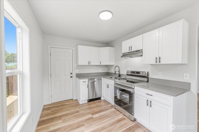 1116 9th Avenue, Longview, WA 98632