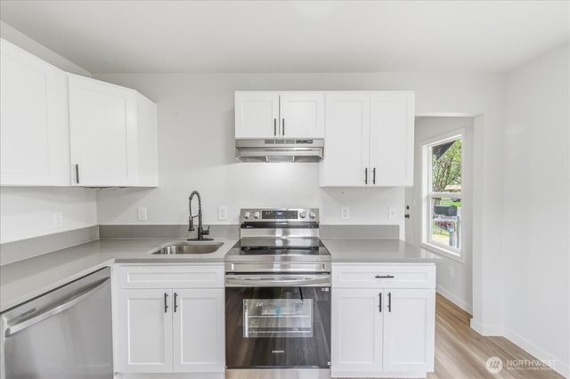 1116 9th Avenue, Longview, WA 98632