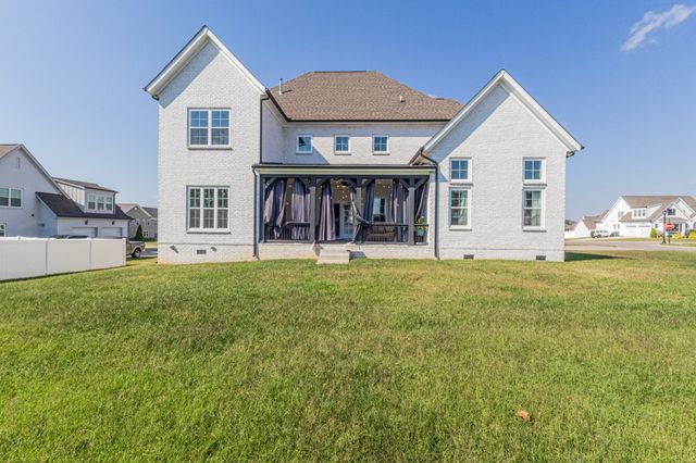 9017 Safe Haven Pl, Spring Hill, TN 37174