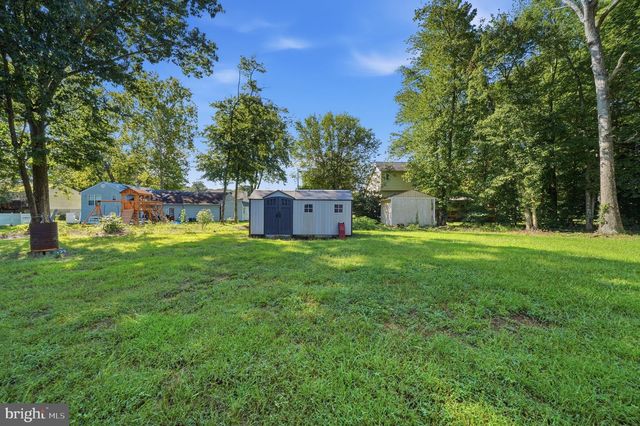 913 FAWN AVE, Pasadena, MD 21122
