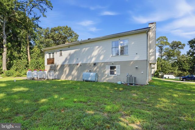 913 FAWN AVE, Pasadena, MD 21122
