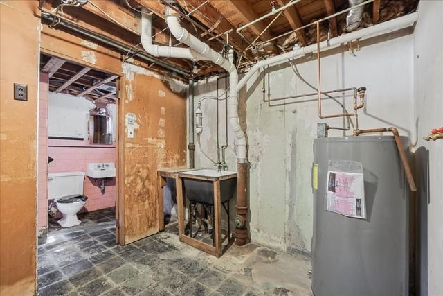 25 Eaton Rd, Dedham, MA 02026