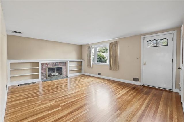 25 Eaton Rd, Dedham, MA 02026