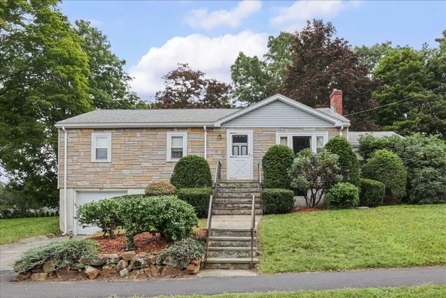 25 Eaton Rd, Dedham, MA 02026