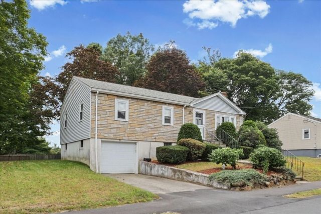 25 Eaton Rd, Dedham, MA 02026