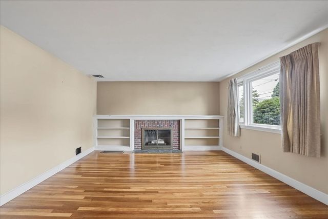 25 Eaton Rd, Dedham, MA 02026