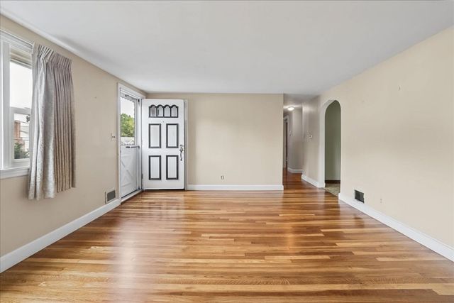 25 Eaton Rd, Dedham, MA 02026