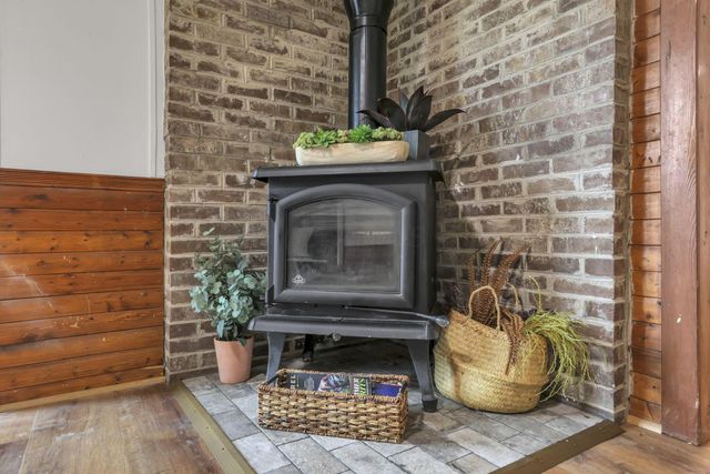 13303 Douglas Lane Road, Centerburg, OH 43011