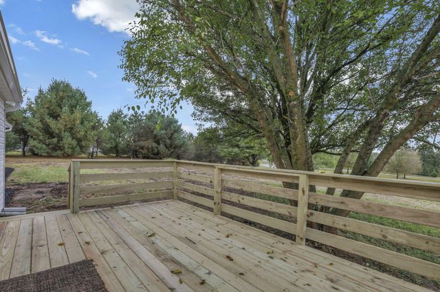 13303 Douglas Lane Road, Centerburg, OH 43011