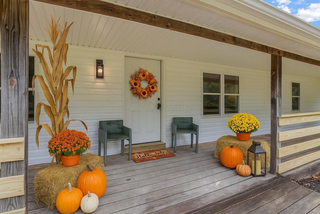 13303 Douglas Lane Road, Centerburg, OH 43011