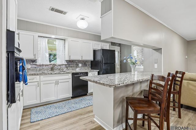 1556 Worsham Dr, Zachary, LA 70791