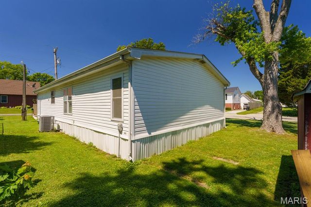 1800 Page Avenue, Belleville, IL 62221