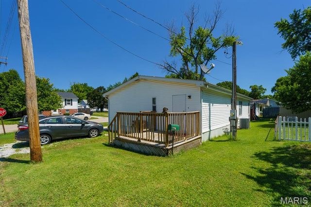 1800 Page Avenue, Belleville, IL 62221