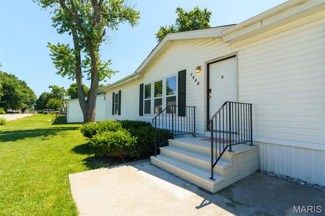 1800 Page Avenue, Belleville, IL 62221