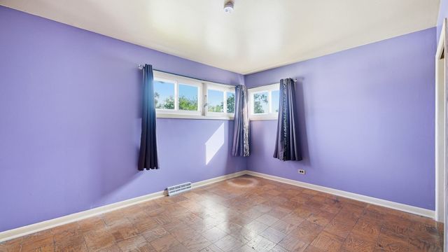 3041 Sherwood Avenue, Markham, IL 60428