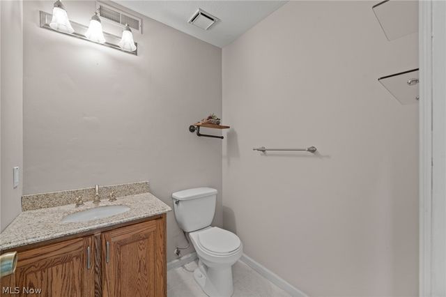 82 Silver Valley Boulevard, Munroe Falls, OH 44262