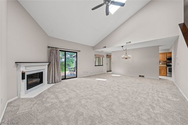 82 Silver Valley Boulevard, Munroe Falls, OH 44262