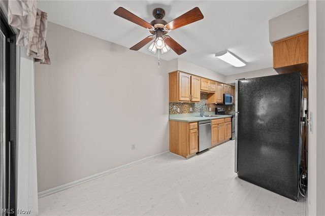 82 Silver Valley Boulevard, Munroe Falls, OH 44262