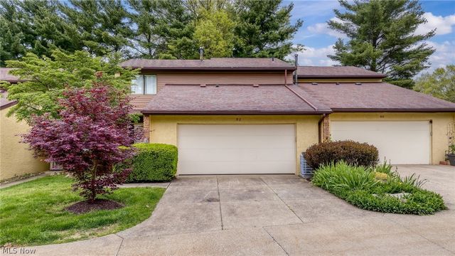 82 Silver Valley Boulevard, Munroe Falls, OH 44262