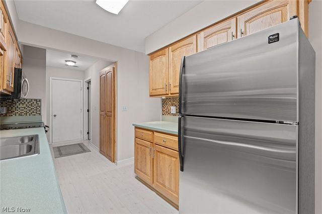 82 Silver Valley Boulevard, Munroe Falls, OH 44262