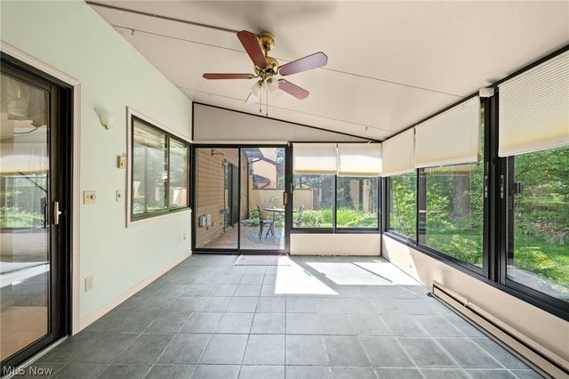 82 Silver Valley Boulevard, Munroe Falls, OH 44262