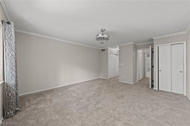 82 Silver Valley Boulevard, Munroe Falls, OH 44262