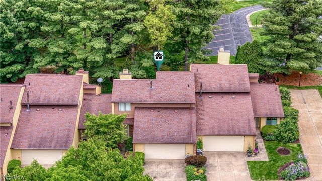 82 Silver Valley Boulevard, Munroe Falls, OH 44262