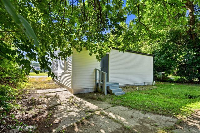 3618 Hudson Ave, Louisville, KY 40211