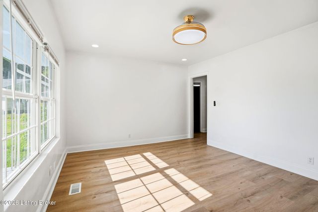 3618 Hudson Ave, Louisville, KY 40211