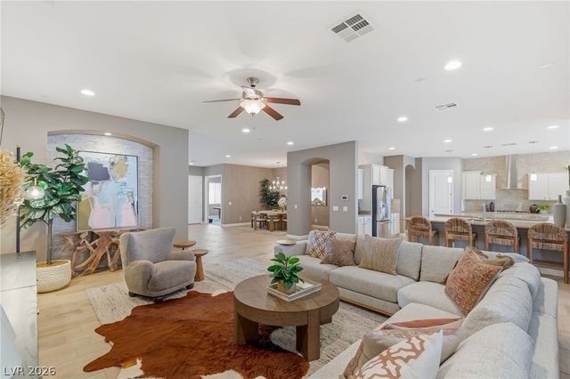 9985 Spider Creek Court, Las Vegas, NV 89149
