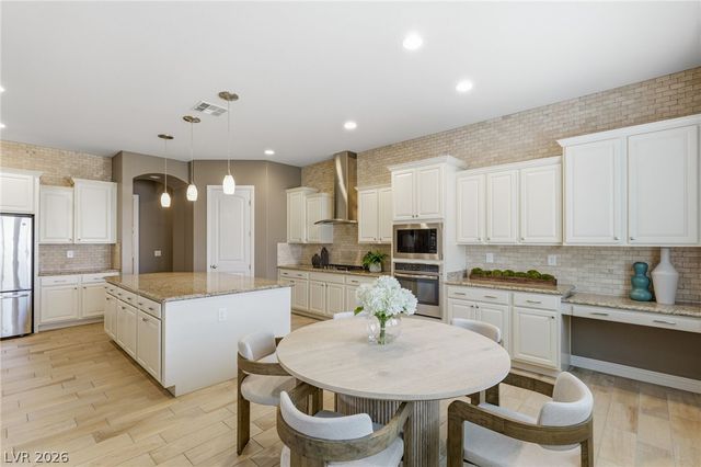 9985 Spider Creek Court, Las Vegas, NV 89149