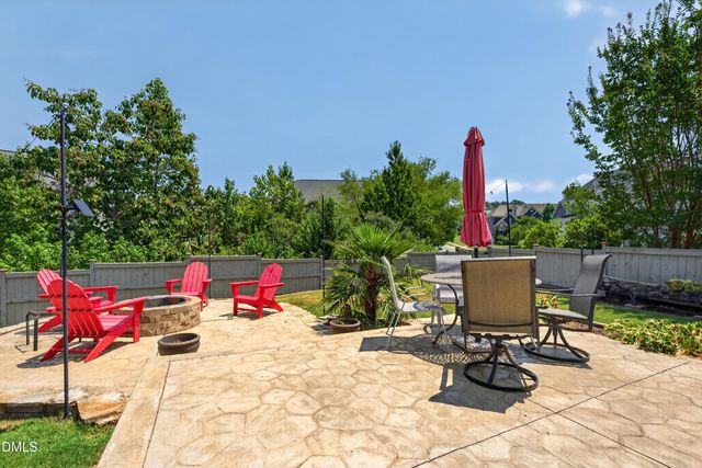 101 Cahors Trail, Holly Springs, NC 27540