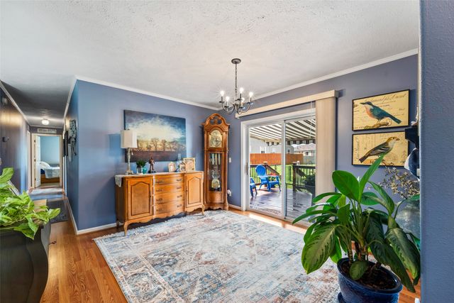 901 33rd Street SW, Bondurant, IA 50035